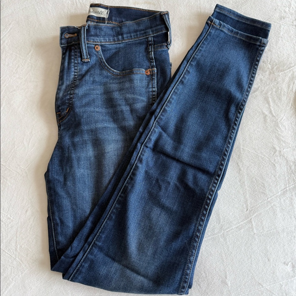 Skinny jeans